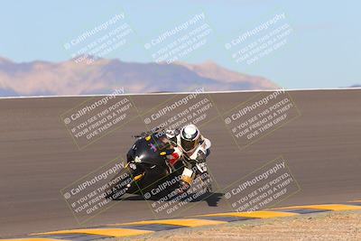 media/Sep-11-2022-SoCal Trackdays (Sun) [[81b7e951af]]/Bowl (820am)/